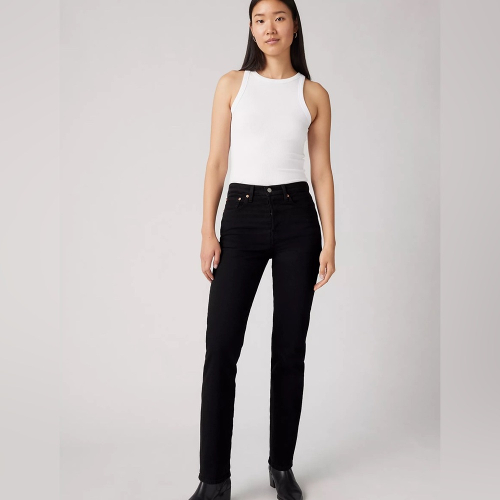 Levi’s Wedgie Straight Jeans